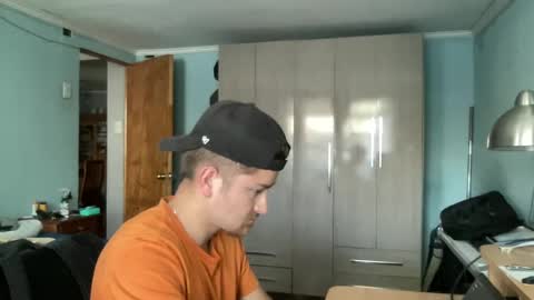 Snapshot of goodfumes chatting on 10.01.25 goodfumes online show from 10.01.25