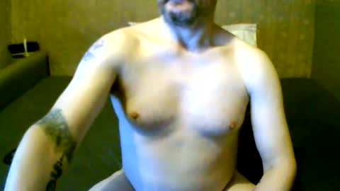 Snapshot of goosey77 chatting on 10.26.25 Goosey77 online show from 10.26.25