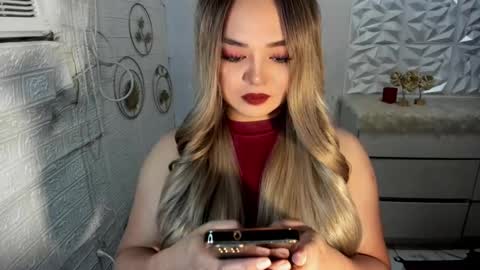 Amanda rose online show from 10.17.25