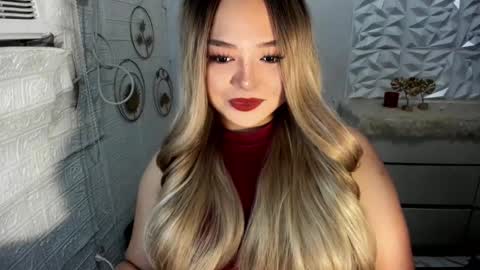 Amanda rose online show from 10.18.25