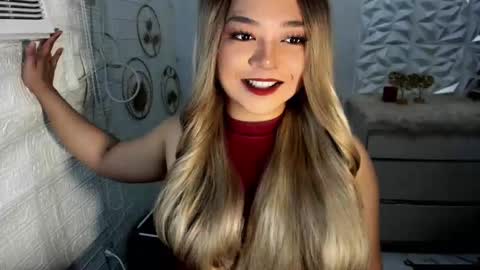 Amanda rose online show from 10.21.25