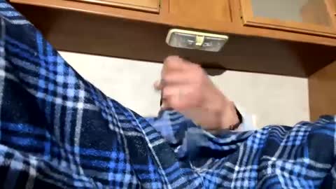 Snapshot of gorgeousrob1904 chatting on 01.22.25 Gorgeous Rob online show from 01.22.25