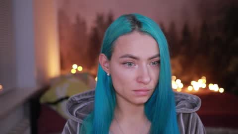 Snapshot of gracegreen chatting on 10.13.25 I will be glad to see you 30 N 1800 - 2300 gmt3 online show from 10.13.25