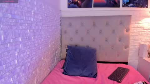Snapshot of graceymilf999 chatting on 02.28.25 Gracey Milf online show from 02.28.25
