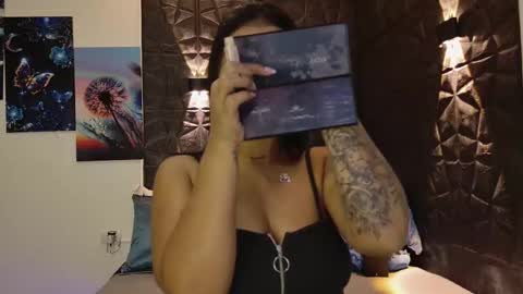 Snapshot of graceymilf999 chatting on 09.11.25 Gracey Milf online show from 09.11.25