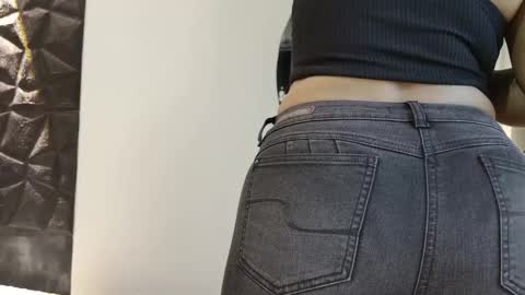 Snapshot of graceymilf999 chatting on 09.27.25 Gracey Milf online show from 09.27.25