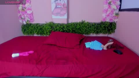 Snapshot of grandmother_milf chatting on 03.08.25 Mi Name is violeta online show from 03.08.25