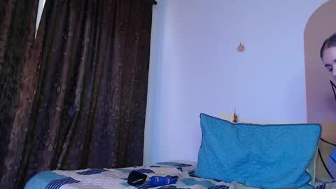 Snapshot of grecia_rouse chatting on 12.08.24  GRECIA  online show from 12.08.24