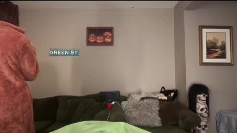 Snapshot of greenxxxqueen chatting on 02.02.25 SexQueen Nikki online show from 02.02.25