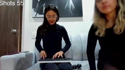 Snapshot of greta_miss chatting on 03.01.25  Emmy  online show from 03.01.25