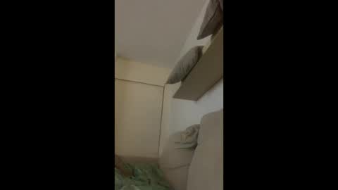 Snapshot of greyvan96 chatting on 01.10.25 Perfectlyaveragesavage online show from 01.10.25