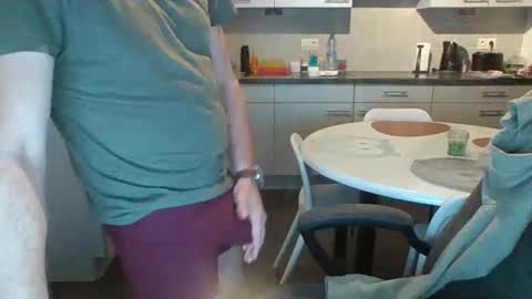 Snapshot of griesie chatting on 01.20.25 Griesie online show from 01.20.25