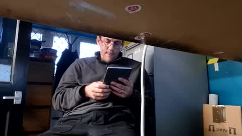 Snapshot of grumpy271 chatting on 11.03.25 grumpy271 online show from 11.03.25