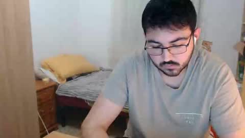 Snapshot of gsendra chatting on 01.19.25 gsendra online show from 01.19.25