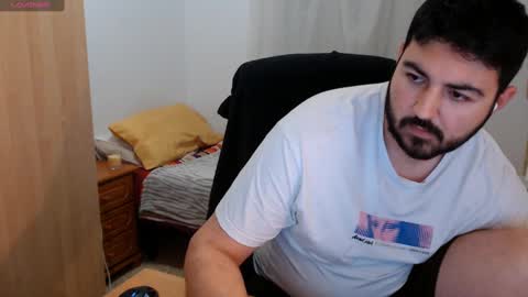 Snapshot of gsendra chatting on 03.09.25 gsendra online show from 03.09.25