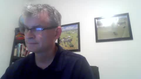 Snapshot of gud_times chatting on 02.04.25 gud_times online show from 02.04.25