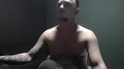 GuessWhatBitch online show from 10.05.25