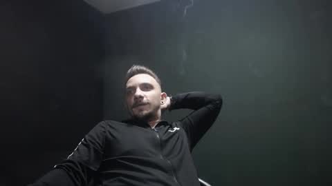 GuessWhatBitch online show from 10.09.25