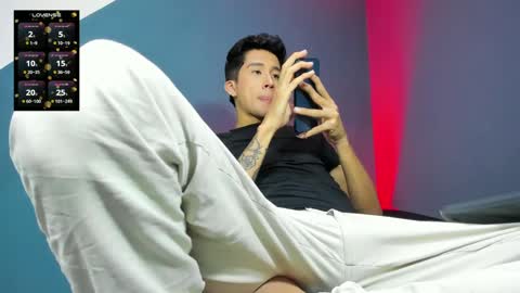 Snapshot of guy_veryhot1 chatting on 12.11.24 onlyfans kevin garcia s online show from 12.11.24