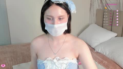   online show from 10.11.25