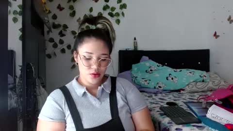 Snapshot of hader_wild21 chatting on 02.11.25 hader_wild21 online show from 02.11.25