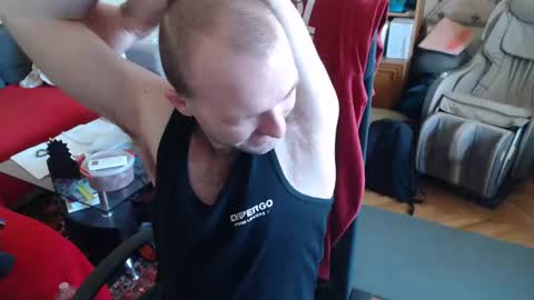 Puppy3 StockyDaddiesmusclebearsbeefybigmans online show from 02.04.25