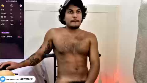 Snapshot of hairyshort chatting on 09.09.25 hairy and short online show from 09.09.25