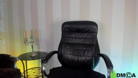 Snapshot of haley_best_ chatting on 01.05.25 Haley online show from 01.05.25