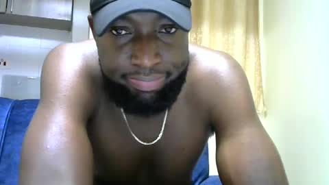Snapshot of handsome_king30 chatting on 01.11.25 handsome king online show from 01.11.25