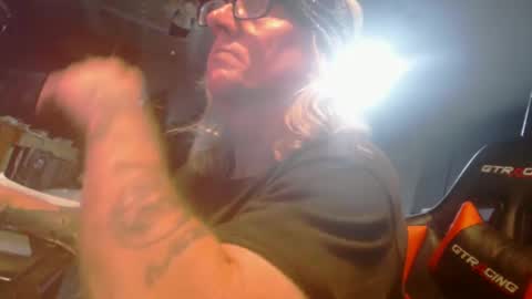 Handystudman online show from 12.18.24