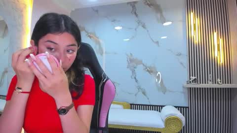 Snapshot of hanna_cutte_ chatting on 09.19.25 Hanna online show from 09.19.25