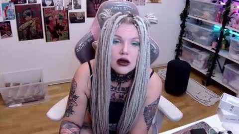 Hannah online show from 10.19.25