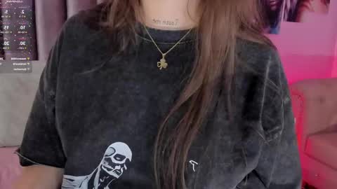 Snapshot of hannah_jonhson_1 chatting on 03.10.25 Hannah online show from 03.10.25