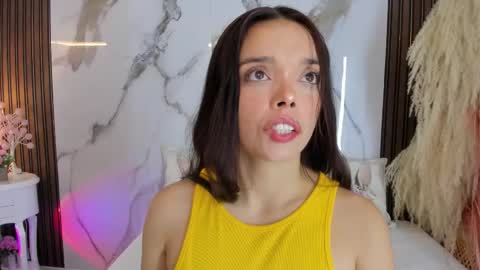 Hannahill69 online show from 09.19.25