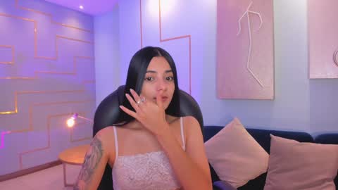 Snapshot of hannahjamesx chatting on 02.06.25 HANNAH J online show from 02.06.25