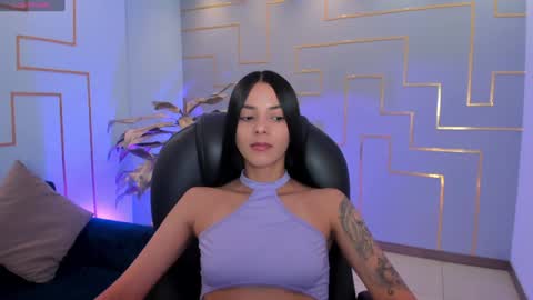 Snapshot of hannahjamesx chatting on 02.08.25 HANNAH J online show from 02.08.25