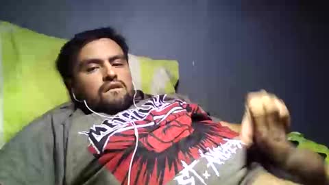 Snapshot of hanuque chatting on 11.08.25 Hanuque online show from 11.08.25