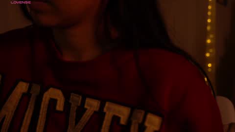 Snapshot of hanymel chatting on 02.04.25 Mizi online show from 02.04.25