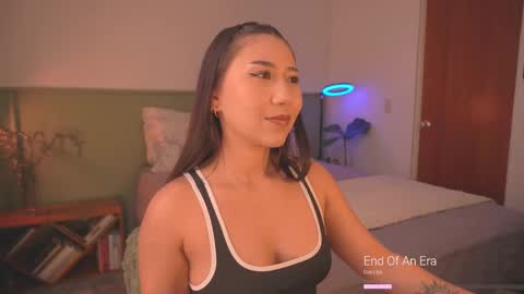 Snapshot of hanymel chatting on 09.08.25 Mizi online show from 09.08.25