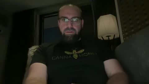 Snapshot of happy_cabbage chatting on 12.03.24 happy_cabbage online show from 12.03.24