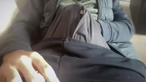 Snapshot of hardandhorny145 chatting on 12.21.24 hardandhorny145 online show from 12.21.24