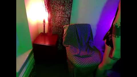 Snapshot of hardigan_dix chatting on 02.13.25 hardigan online show from 02.13.25