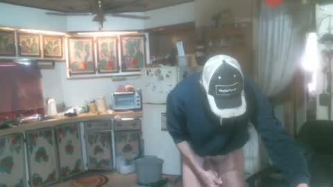 Snapshot of hardinhand44 chatting on 01.10.25 john nobles online show from 01.10.25