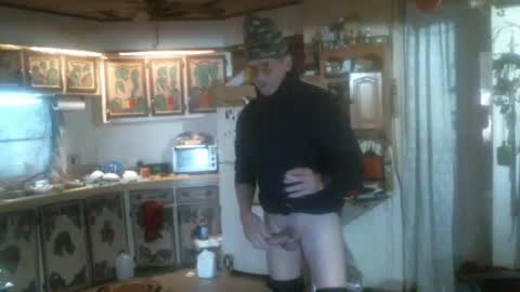 Snapshot of hardinhand44 chatting on 02.15.25 john nobles online show from 02.15.25