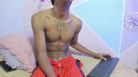 Snapshot of haresandpame_mds chatting on 02.05.25 Hares online show from 02.05.25