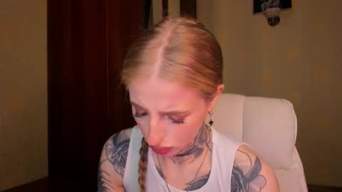 Julia online show from 10.17.25