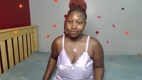 Snapshot of harriegrovin chatting on 01.13.25 Grovin online show from 01.13.25