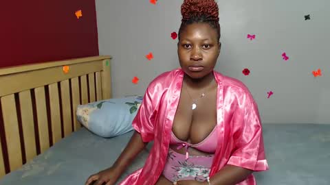 Snapshot of harriegrovin chatting on 01.15.25 Grovin online show from 01.15.25