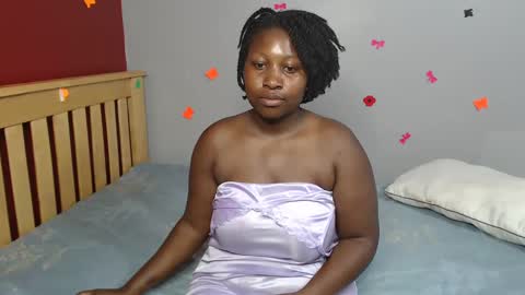 Snapshot of harriegrovin chatting on 03.06.25 Grovin online show from 03.06.25