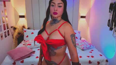 Snapshot of hathor_nore chatting on 09.16.25 Alicia online show from 09.16.25